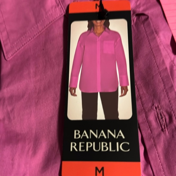 Banana Republic Ladies' Button Front Shirt Medium - Picture 4 of 8